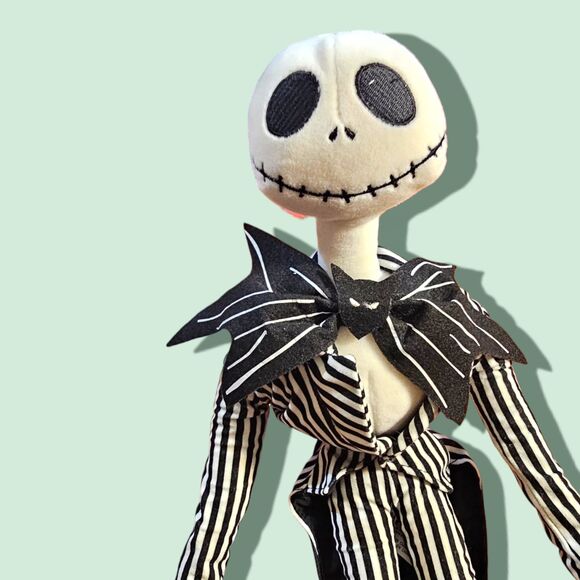 NBC Posable Jack Skellington plush - Picture 3 of 4